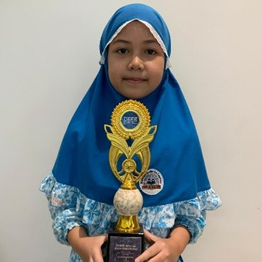 Khayla Almira Maritza